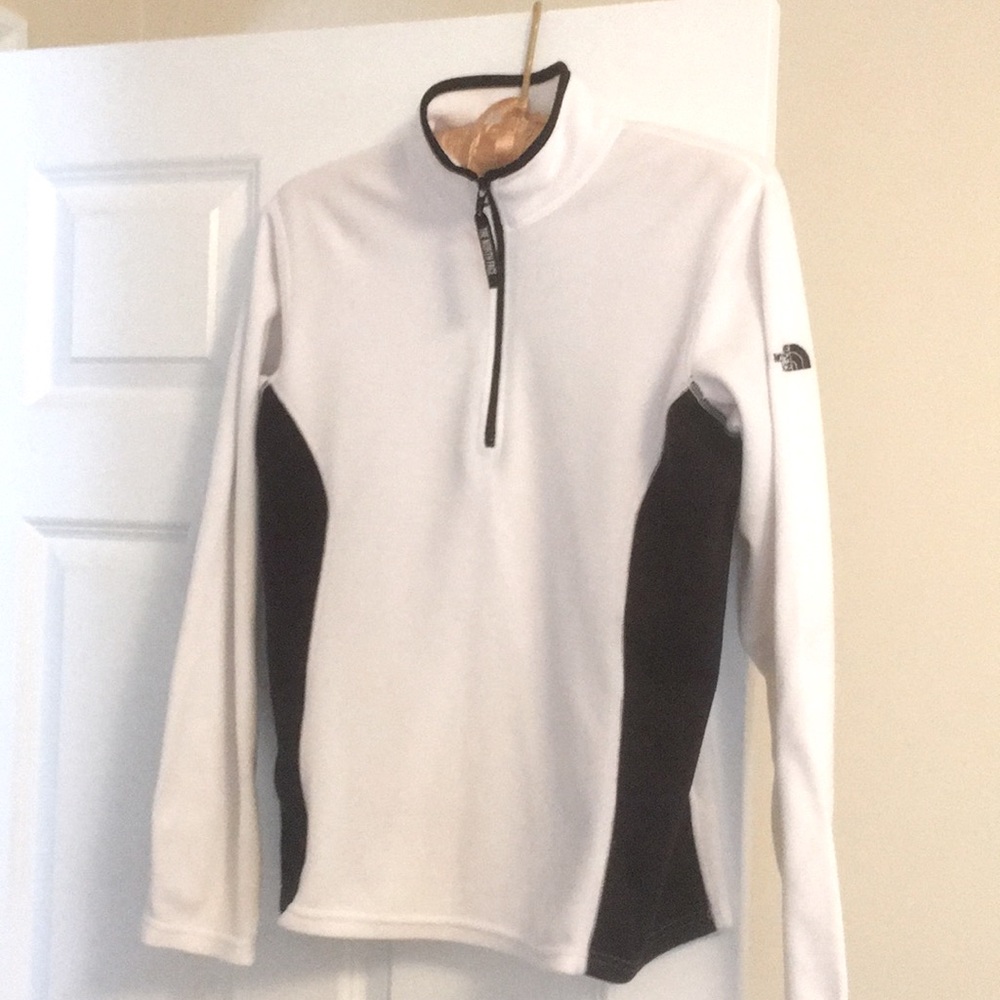 North face Ladies fleece top
